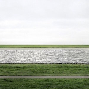 Andreas Gursky, Rhein II, 1999